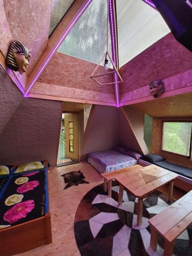 Pyramid Villa Visoko Luaran gambar